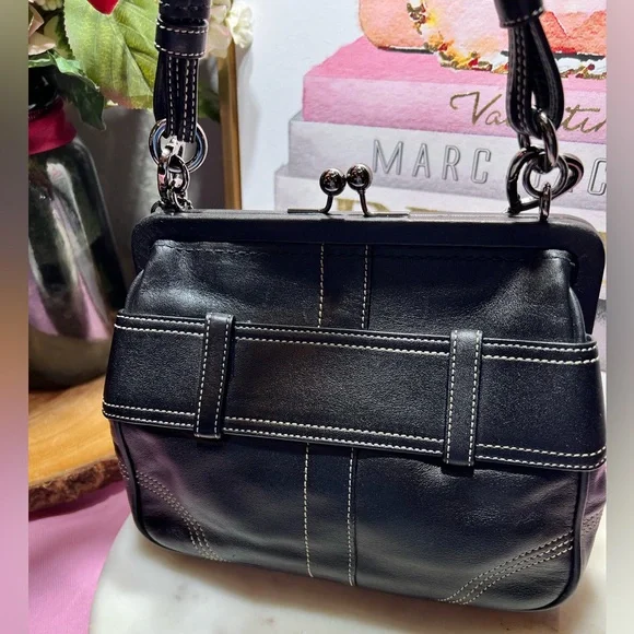 Coach RARE Black Soho Kisslock Vintage leather crystal velvet bow EUC - Picture 8 of 13